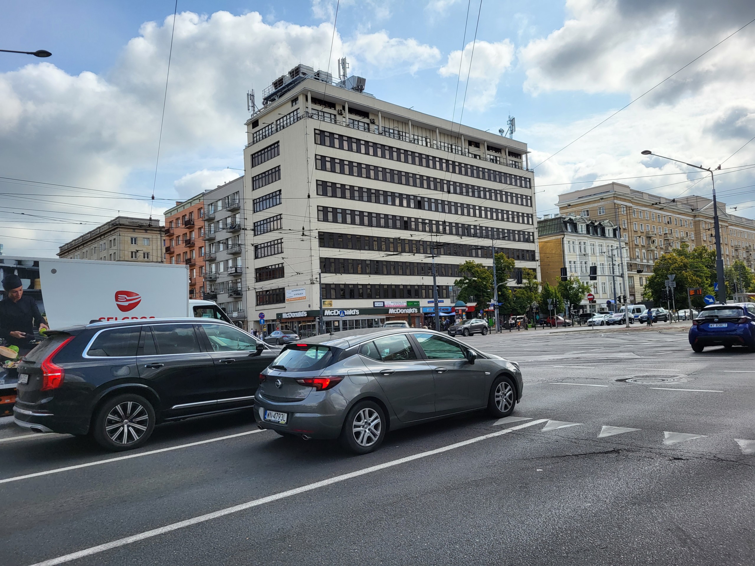 02b611ef29be21e63aa1b5beded0d678f9c9313994b87c8bad